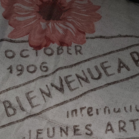 Bedding comforter - Picture 4 of 5